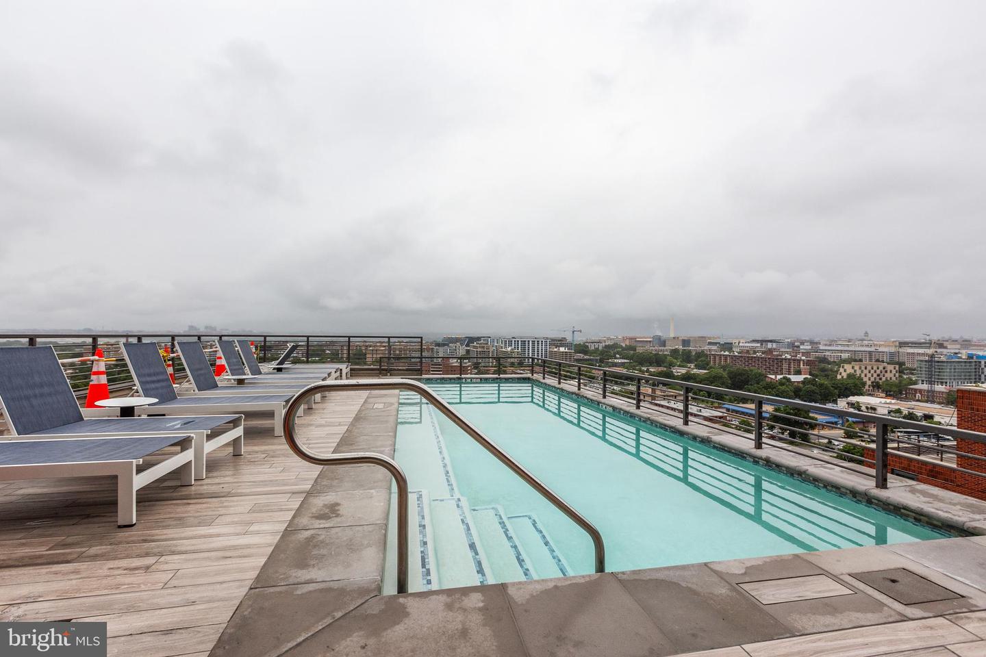 1211 VAN STREET SE Unit: 403