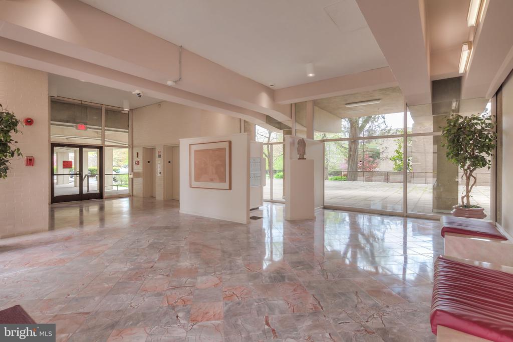 361 N STREET SW Unit: 361