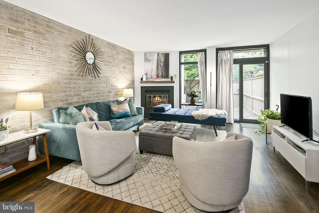 361 N STREET SW Unit: 361