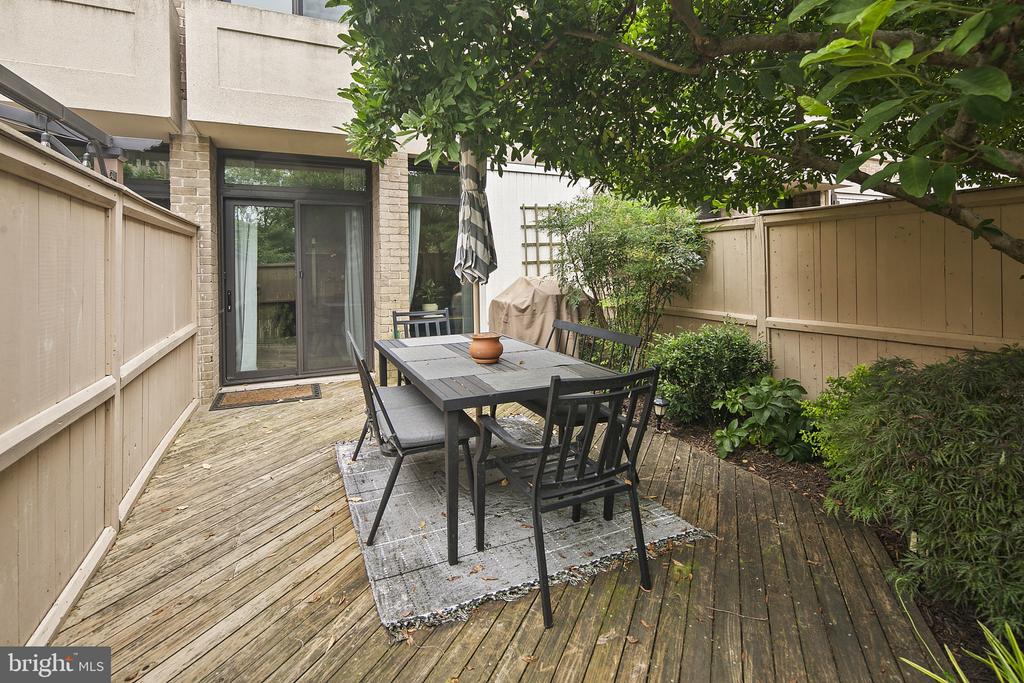 361 N STREET SW Unit: 361