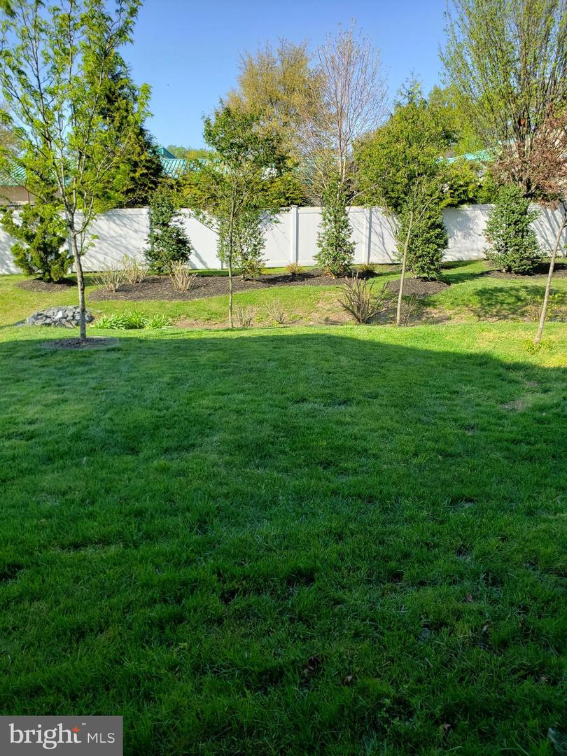 636 WARBLERS PERCH WAY