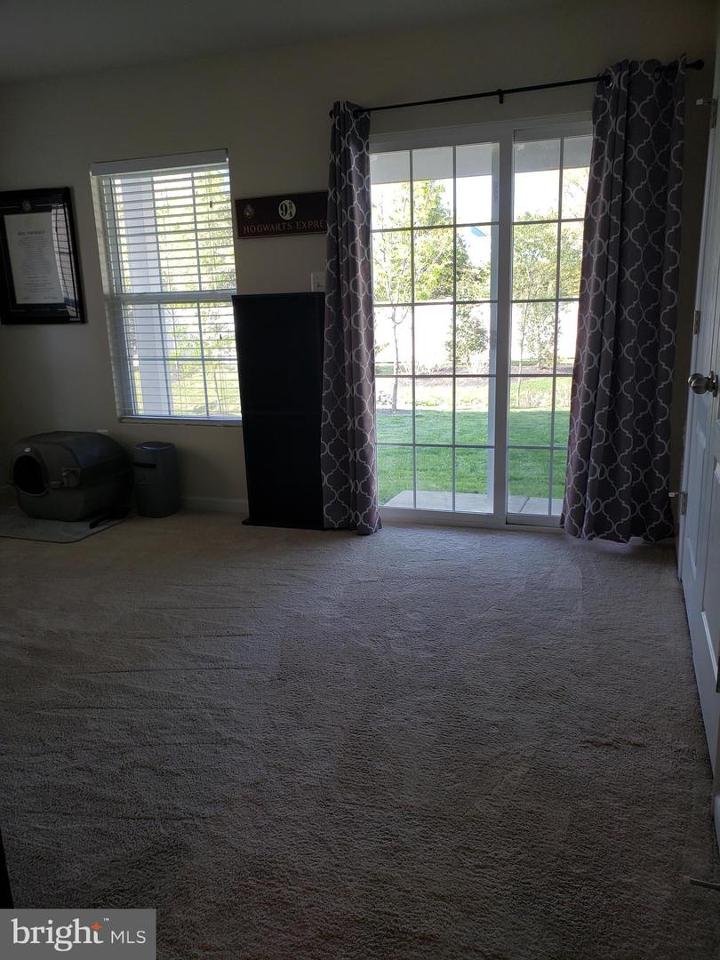 636 WARBLERS PERCH WAY