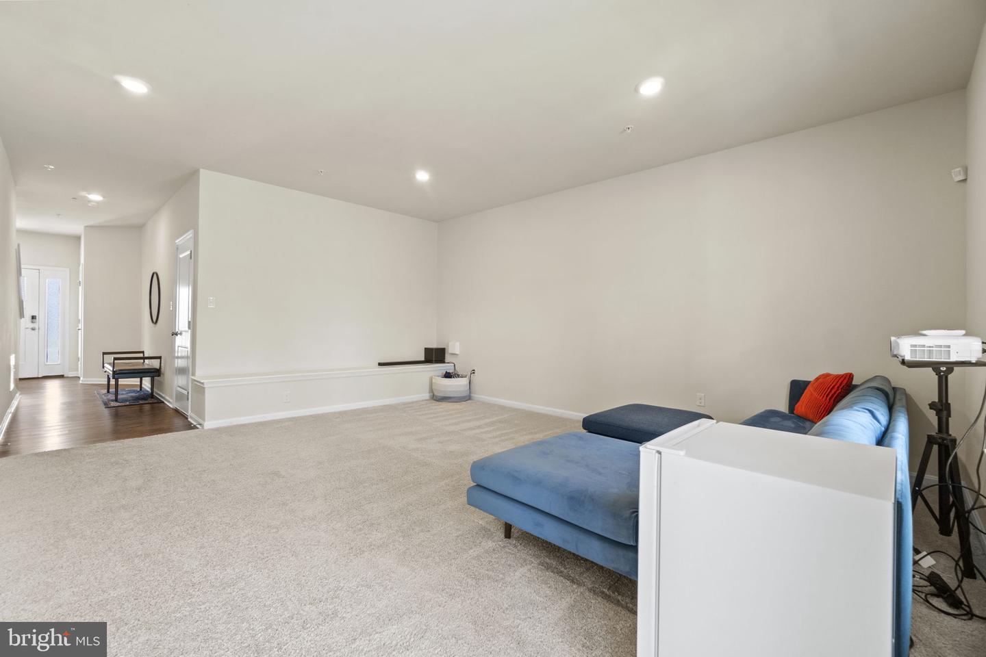 1727 RED FOX TRAIL