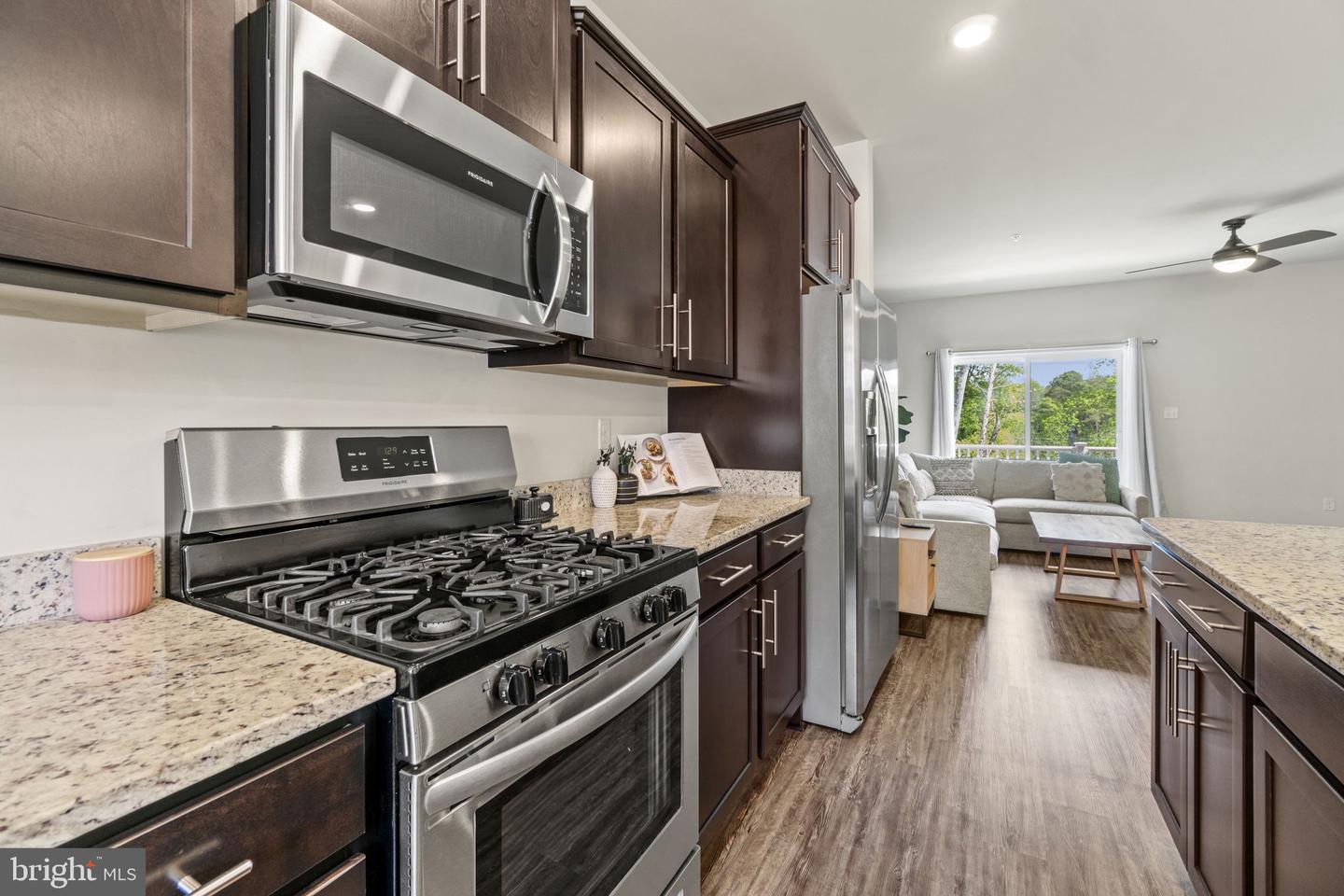 1727 RED FOX TRAIL