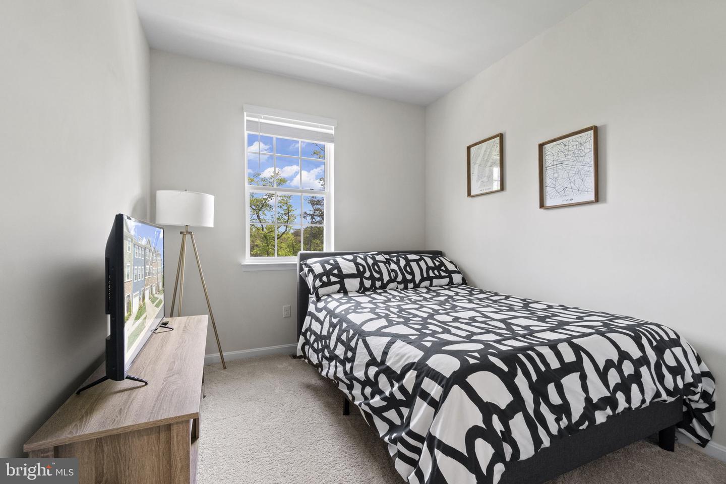 1727 RED FOX TRAIL