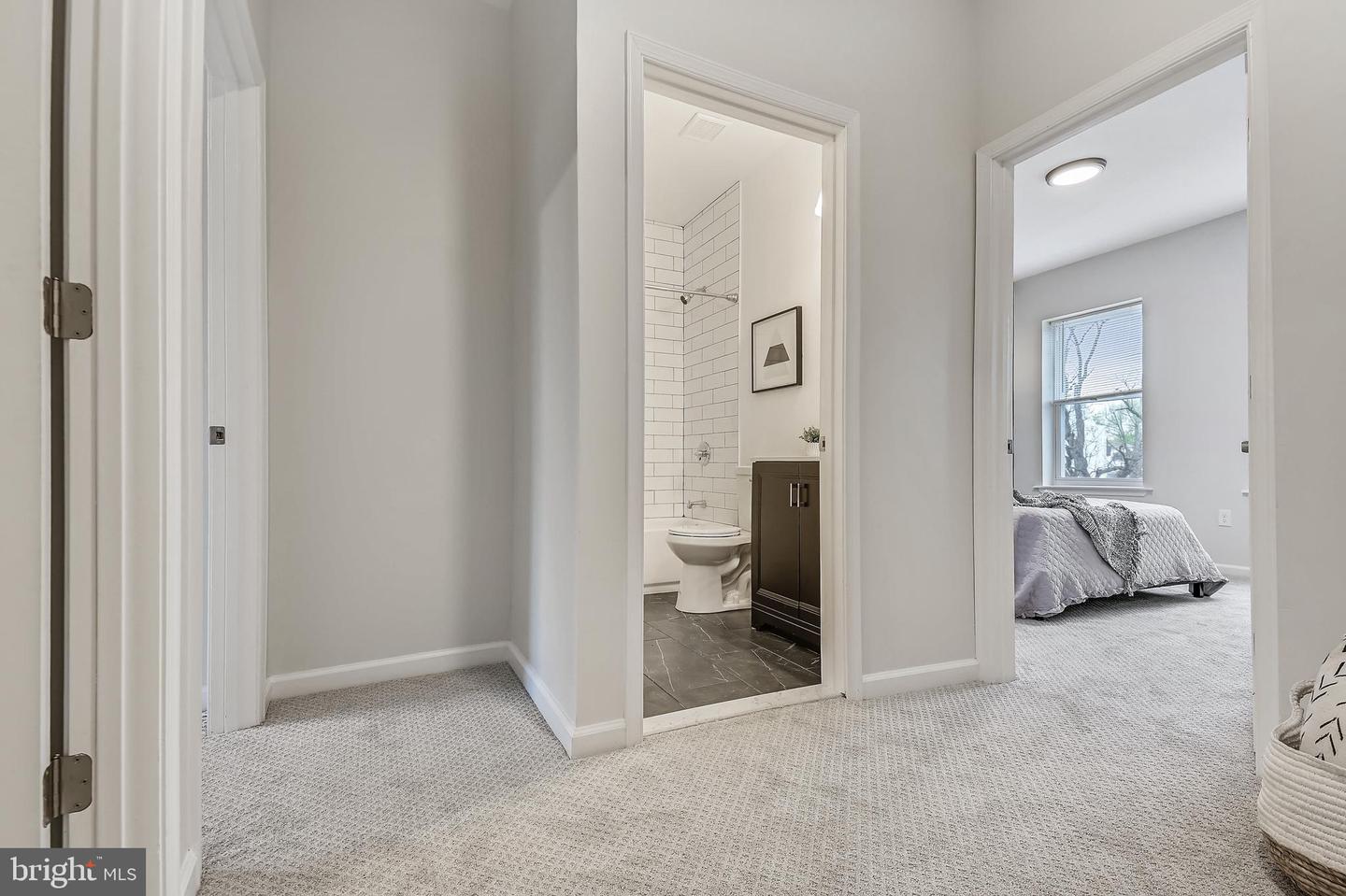 2613 LOYOLA NORTHWAY