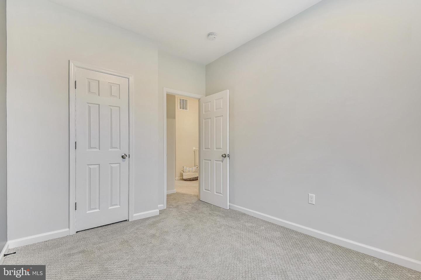 2613 LOYOLA NORTHWAY