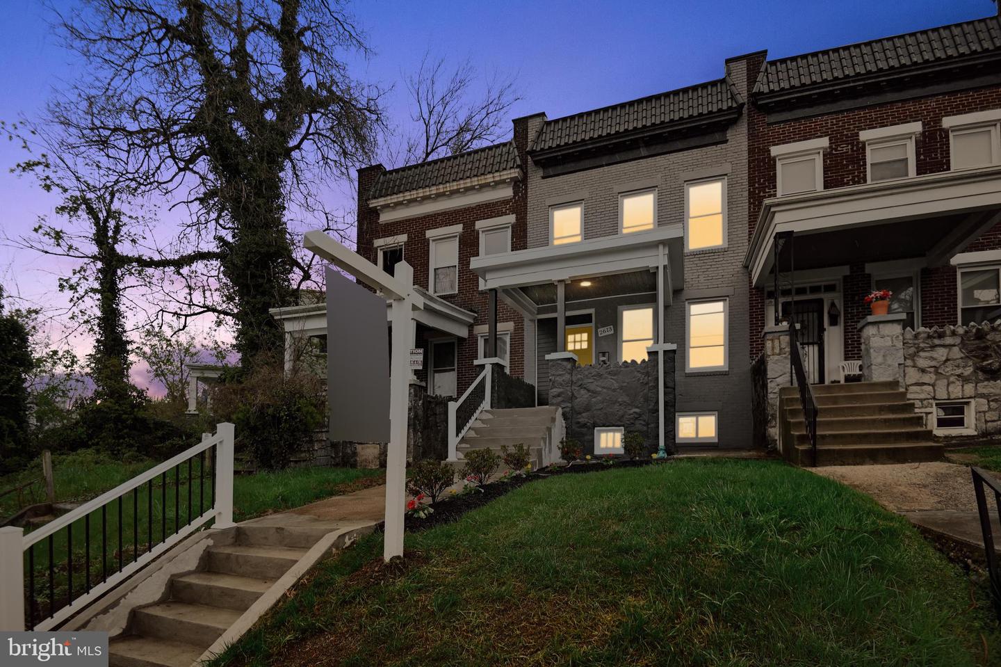 2613 LOYOLA NORTHWAY