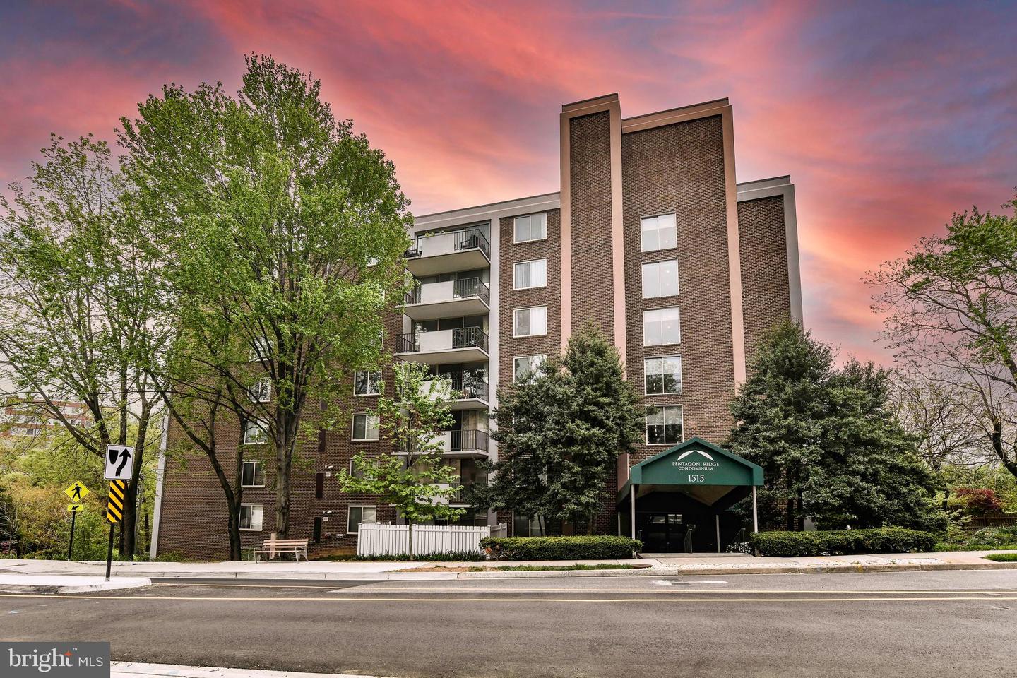 1515 S ARLINGTON RIDGE RD S #405
