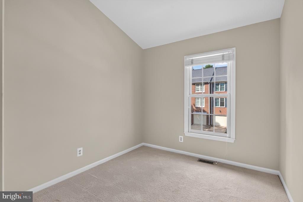 341 S PICKETT STREET