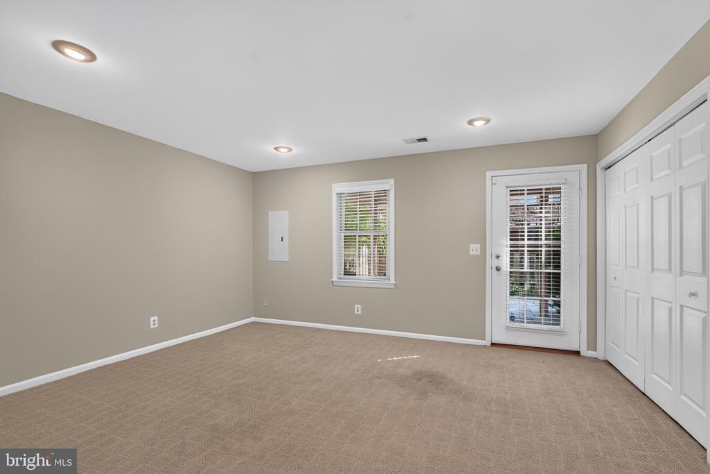 341 S PICKETT STREET