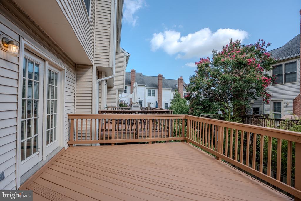 341 S PICKETT STREET