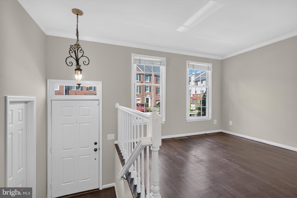 341 S PICKETT STREET