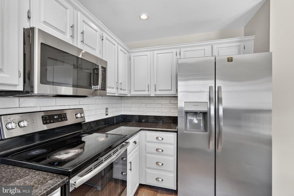341 S PICKETT STREET