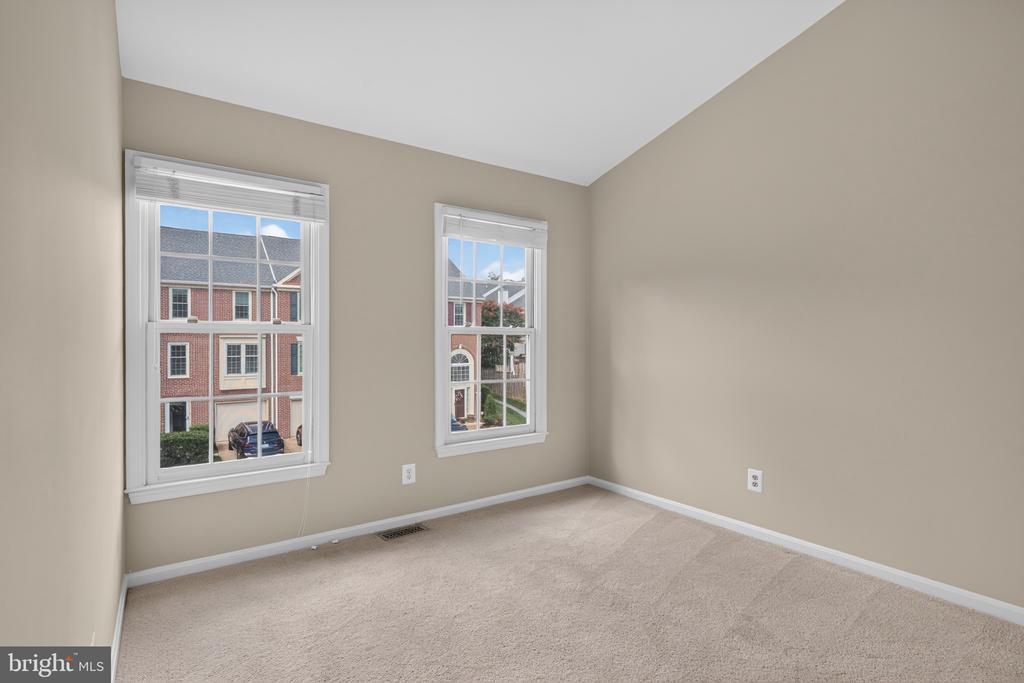 341 S PICKETT STREET