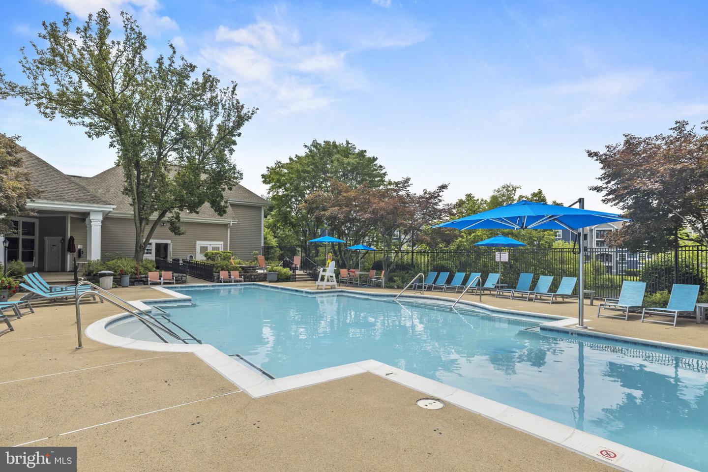14302 ROSY LANE Unit: 22