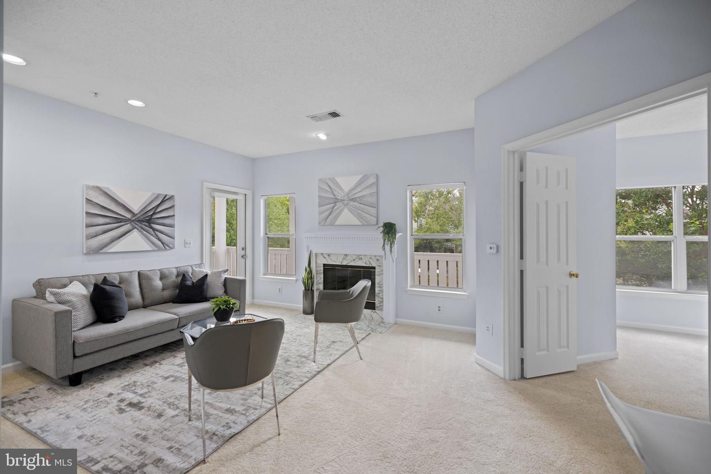 14302 ROSY LANE Unit: 22
