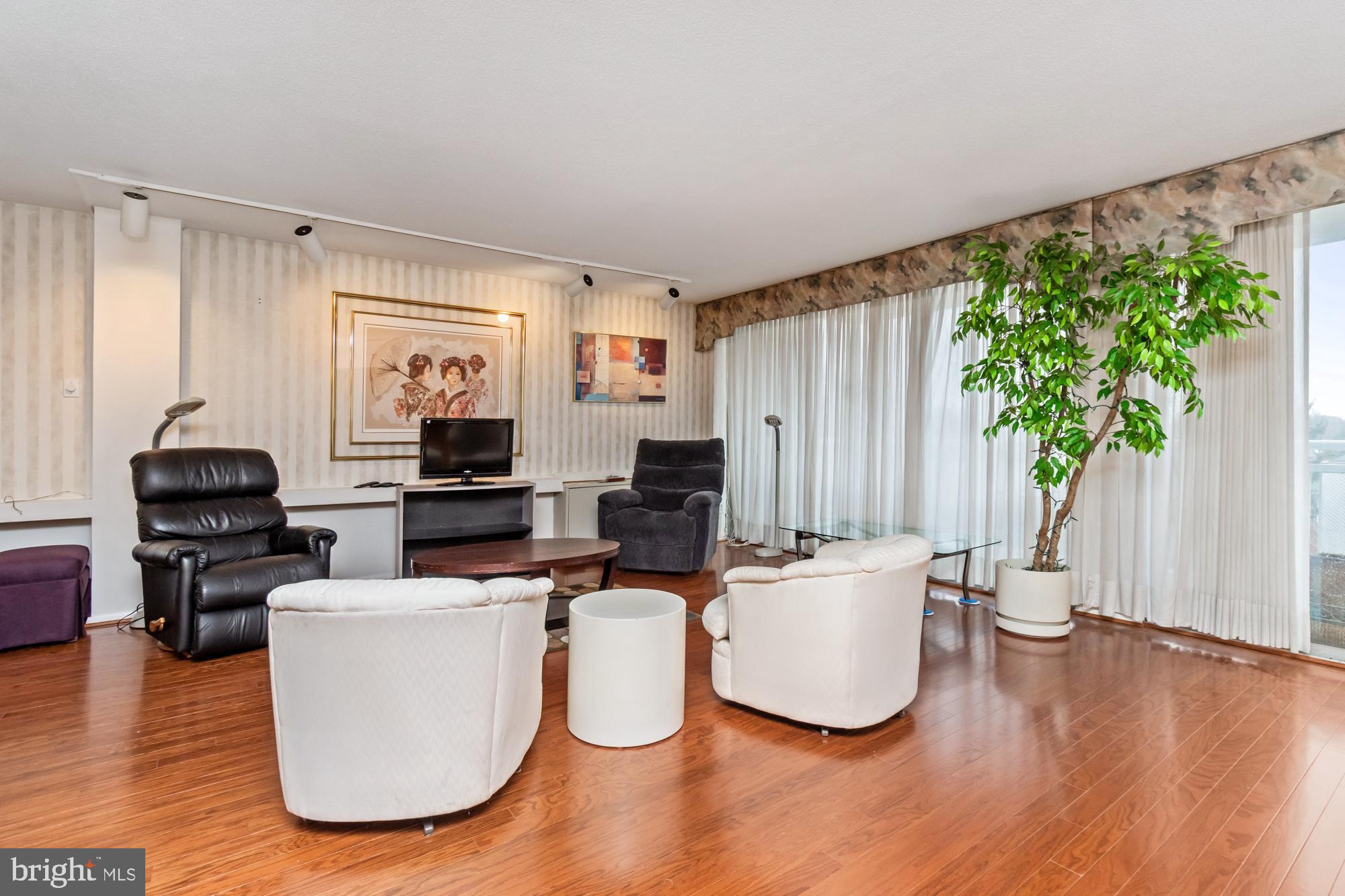 6210 PARK HEIGHTS AVENUE 400