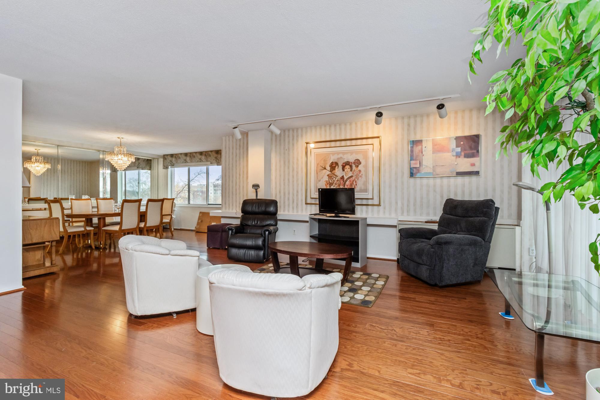 6210 PARK HEIGHTS AVENUE 400