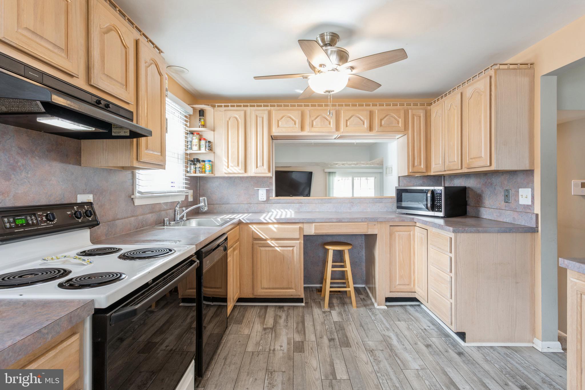 9318 Tulsemere Rd