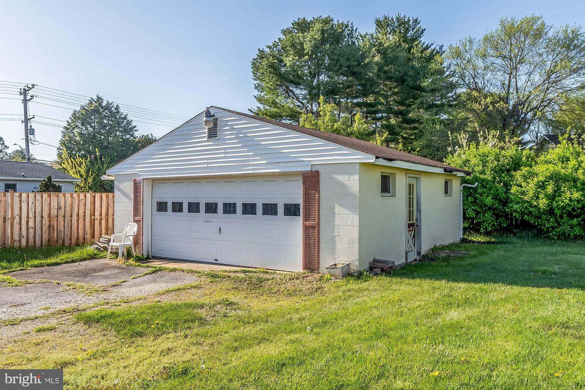 3949 Lumo Cir