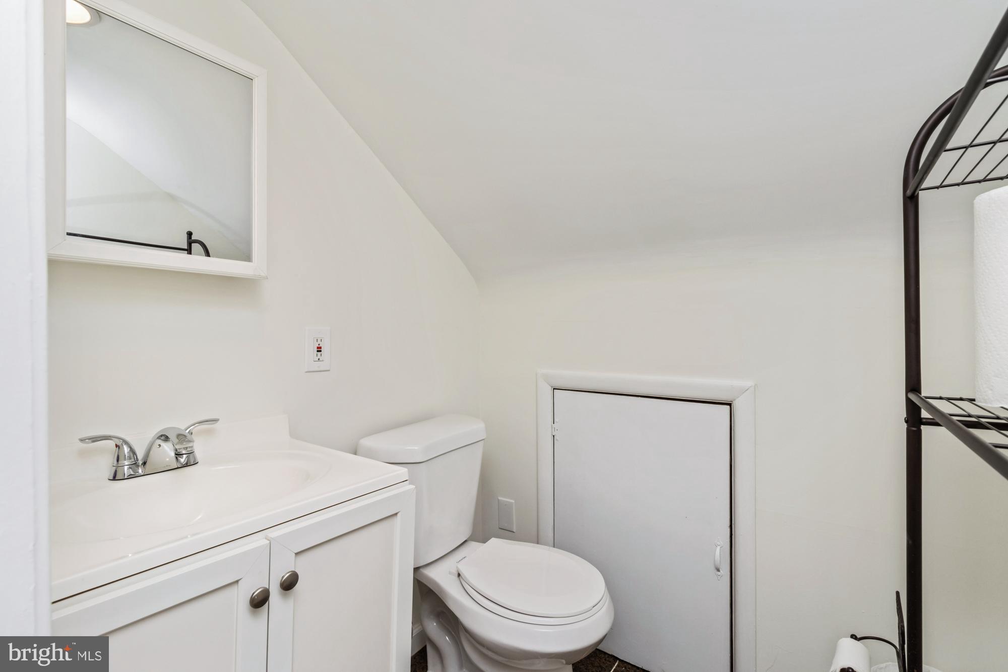 704 CLOUDYFOLD DRIVE