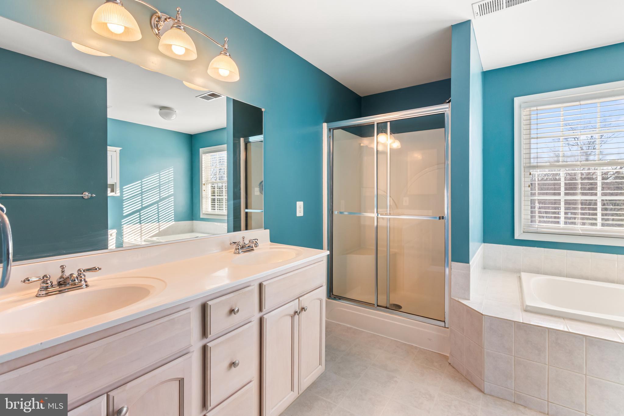 4710 GOLD FINCH DRIVE