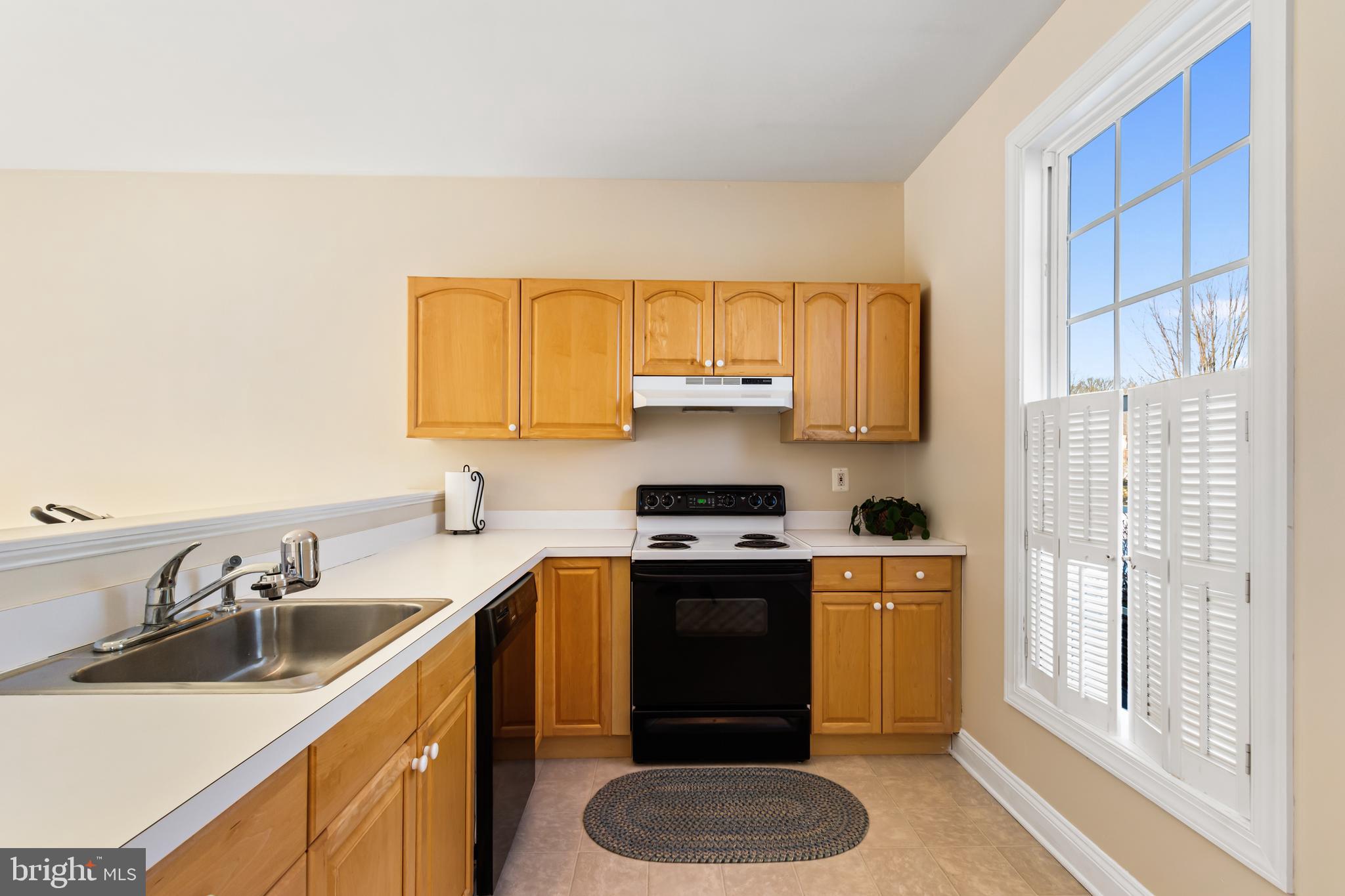 4710 GOLD FINCH DRIVE