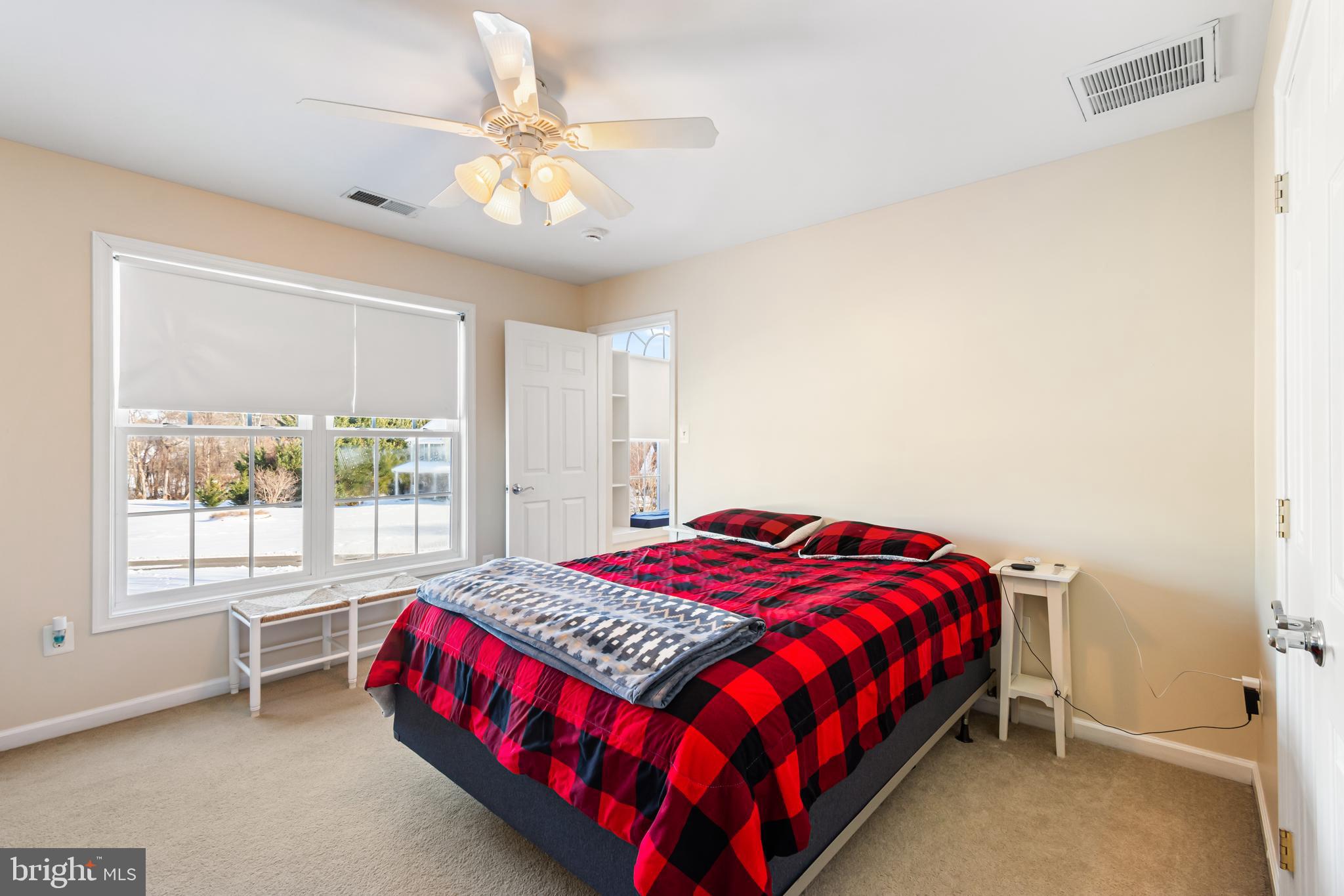 4710 GOLD FINCH DRIVE