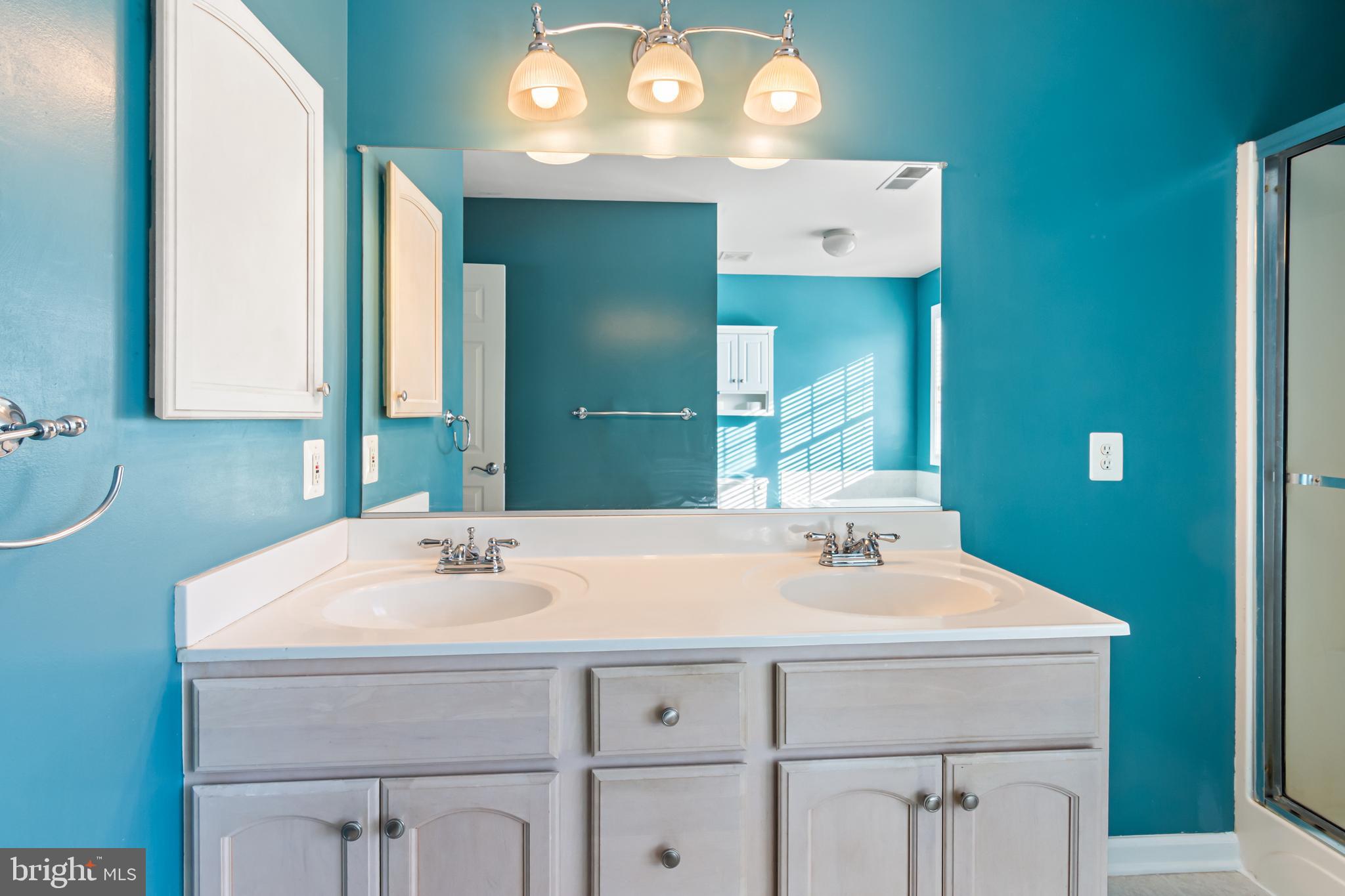 4710 GOLD FINCH DRIVE