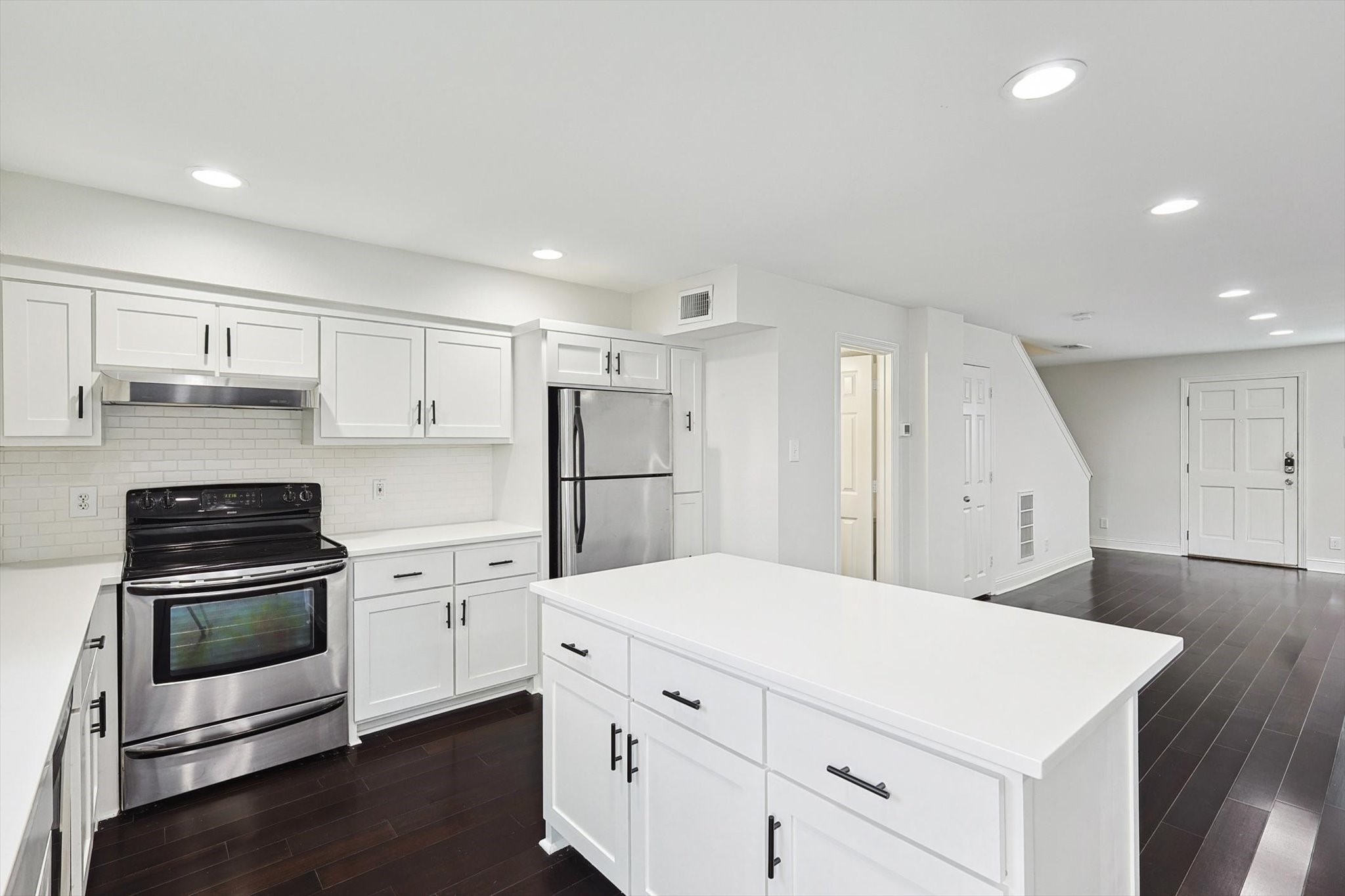 2722 Knight Street 118D