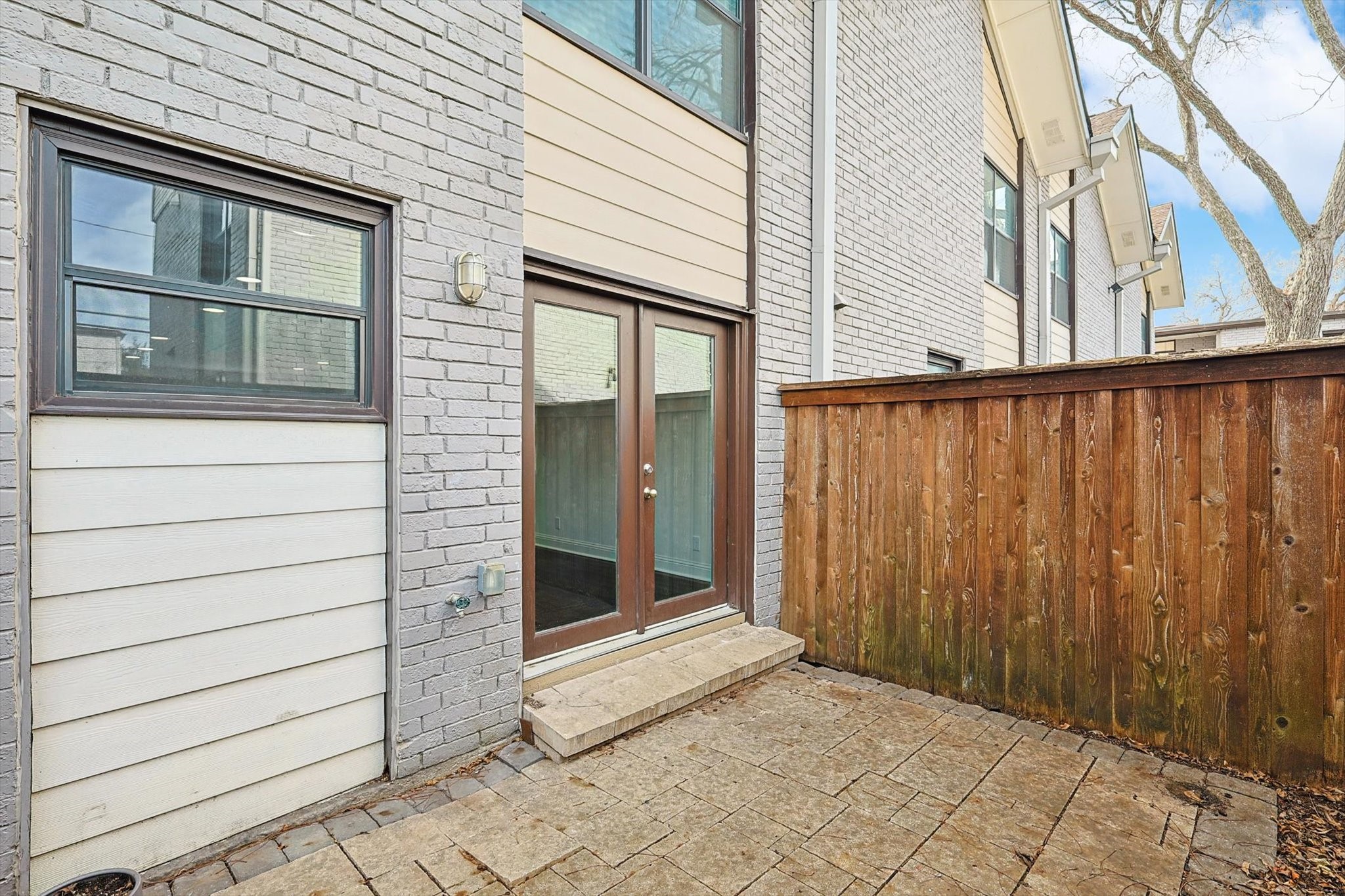 2722 Knight Street 118D