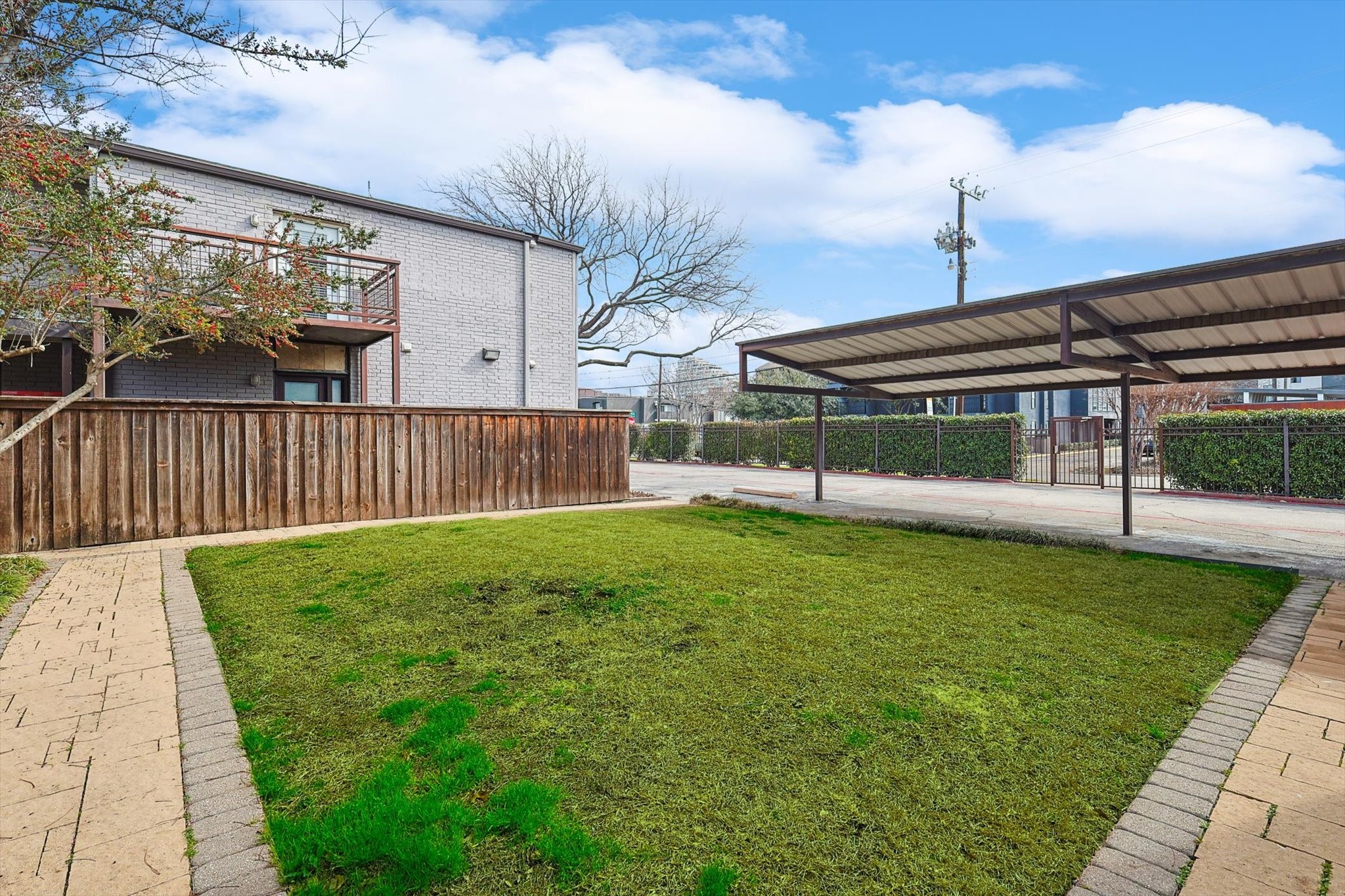 2722 Knight Street 118D