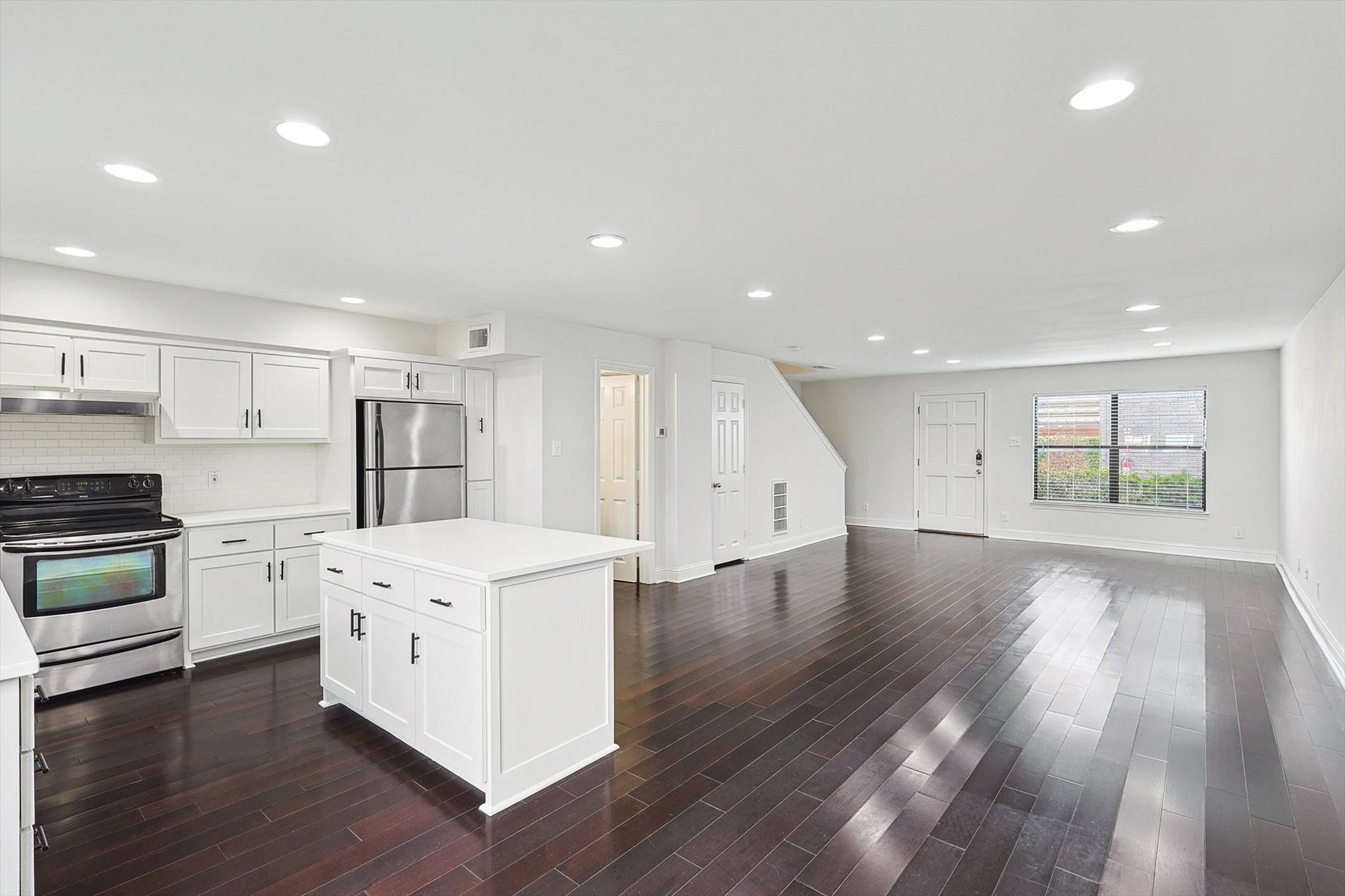 2722 Knight Street 118D