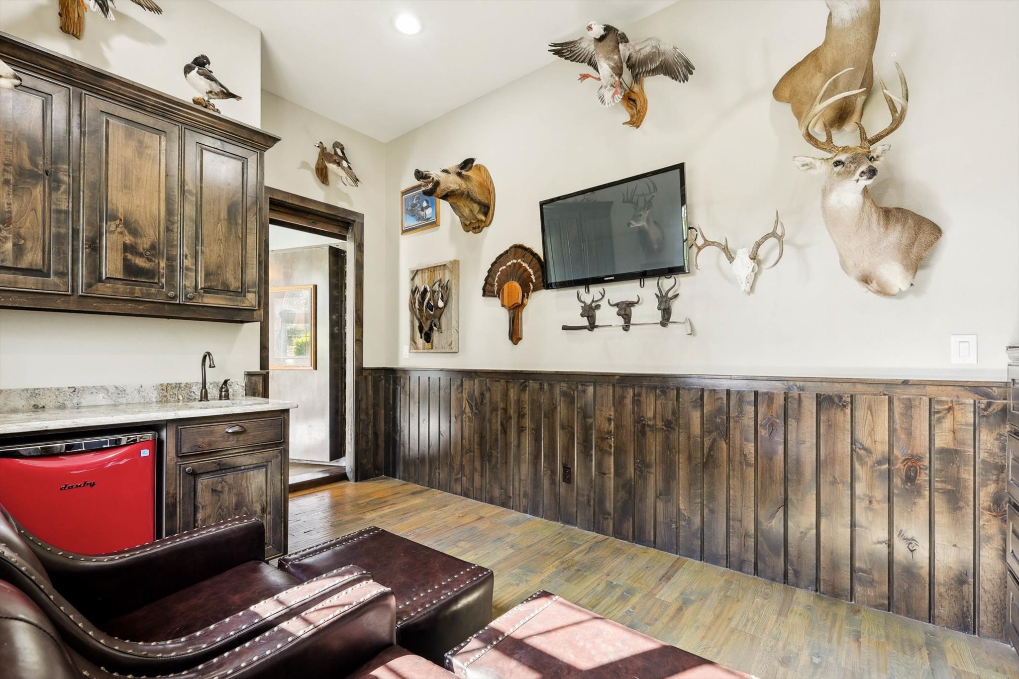 6525 Belle Cote Circle