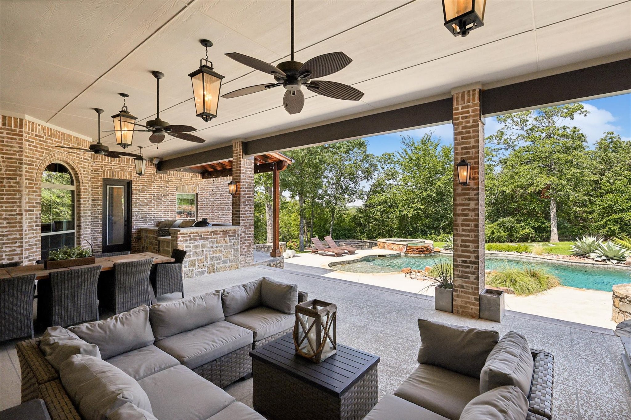 6525 Belle Cote Circle