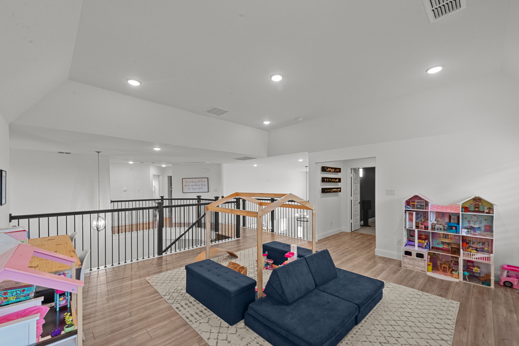 3200 Willowbrook Road