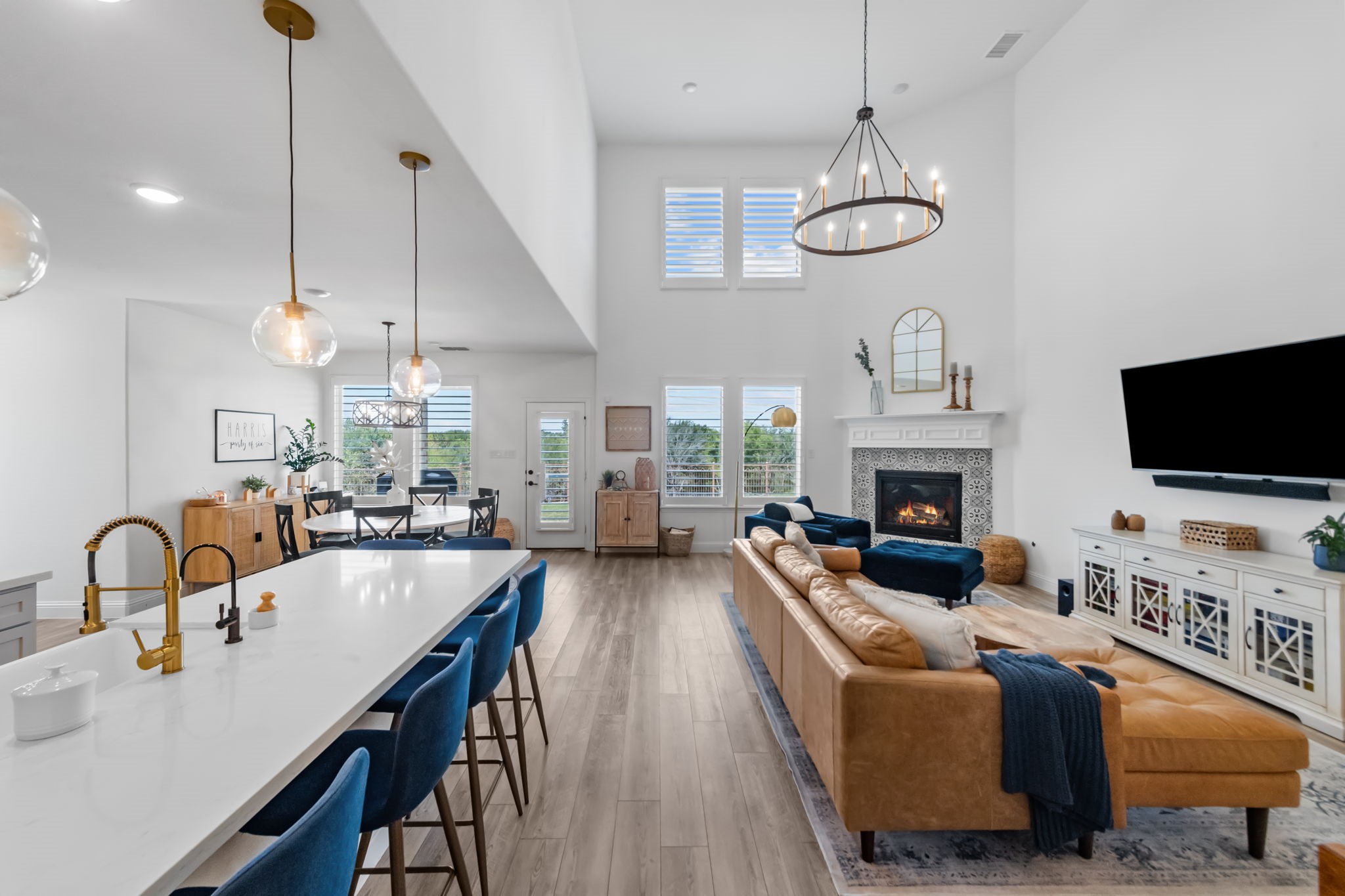 3200 Willowbrook Road