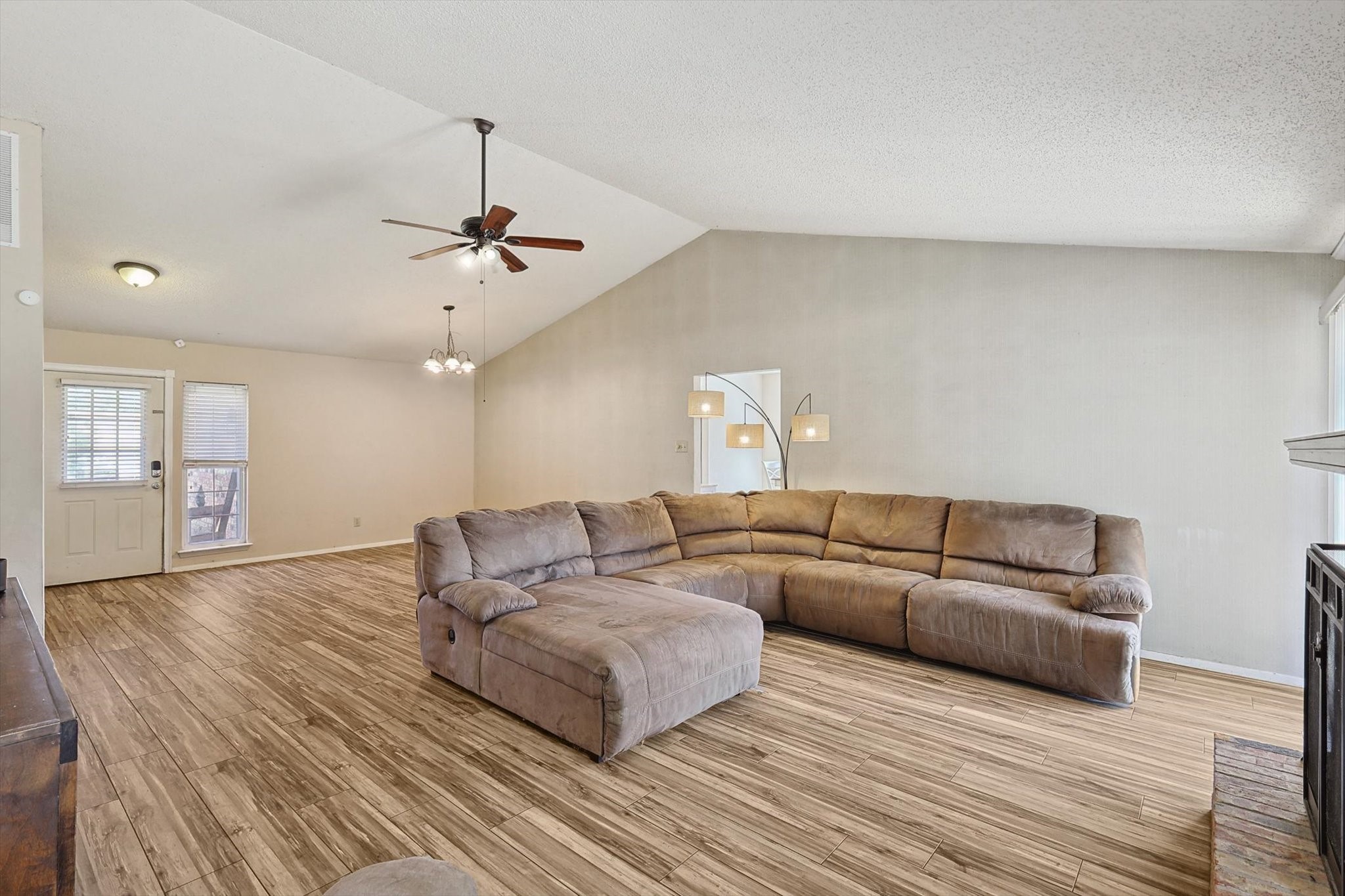 5305 Maple Court