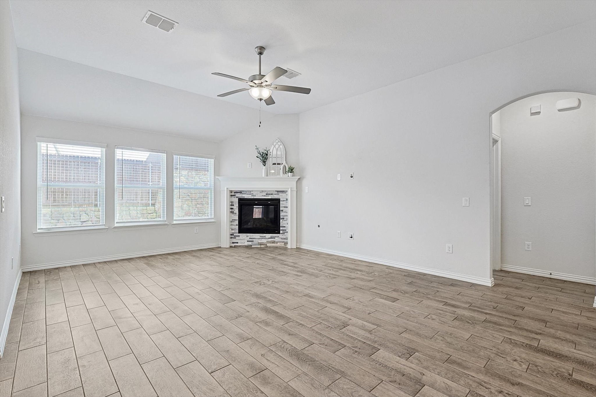 6609 Cedarhurst Court