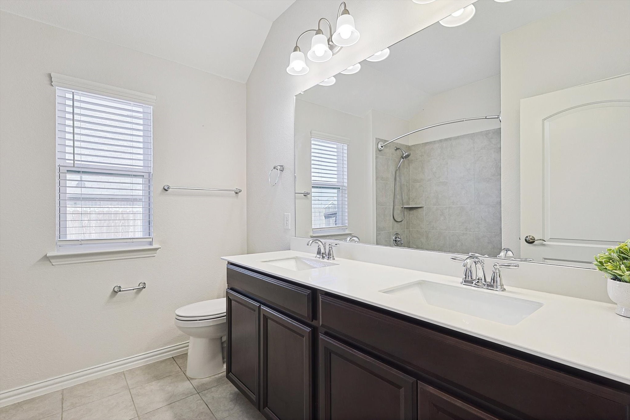 6609 Cedarhurst Court