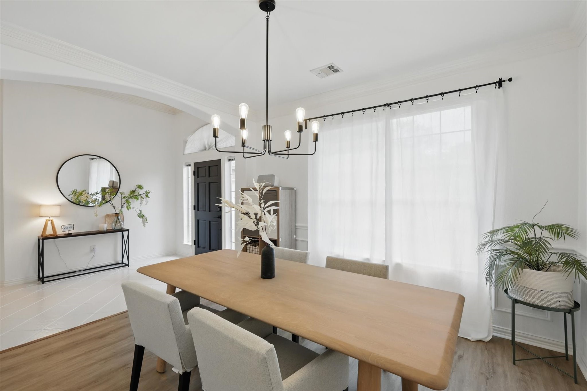 3701 Lavorton Place