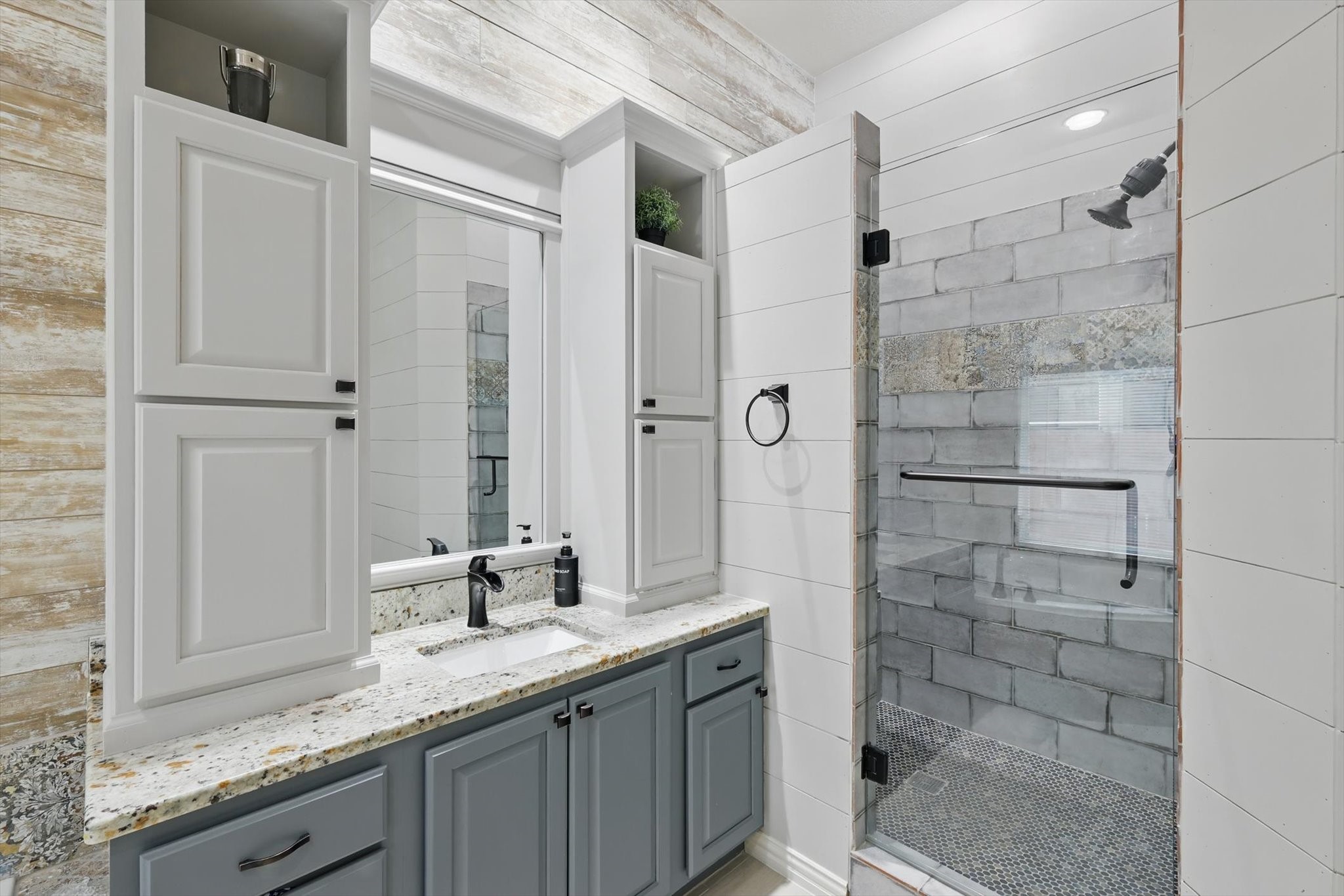 3701 Lavorton Place