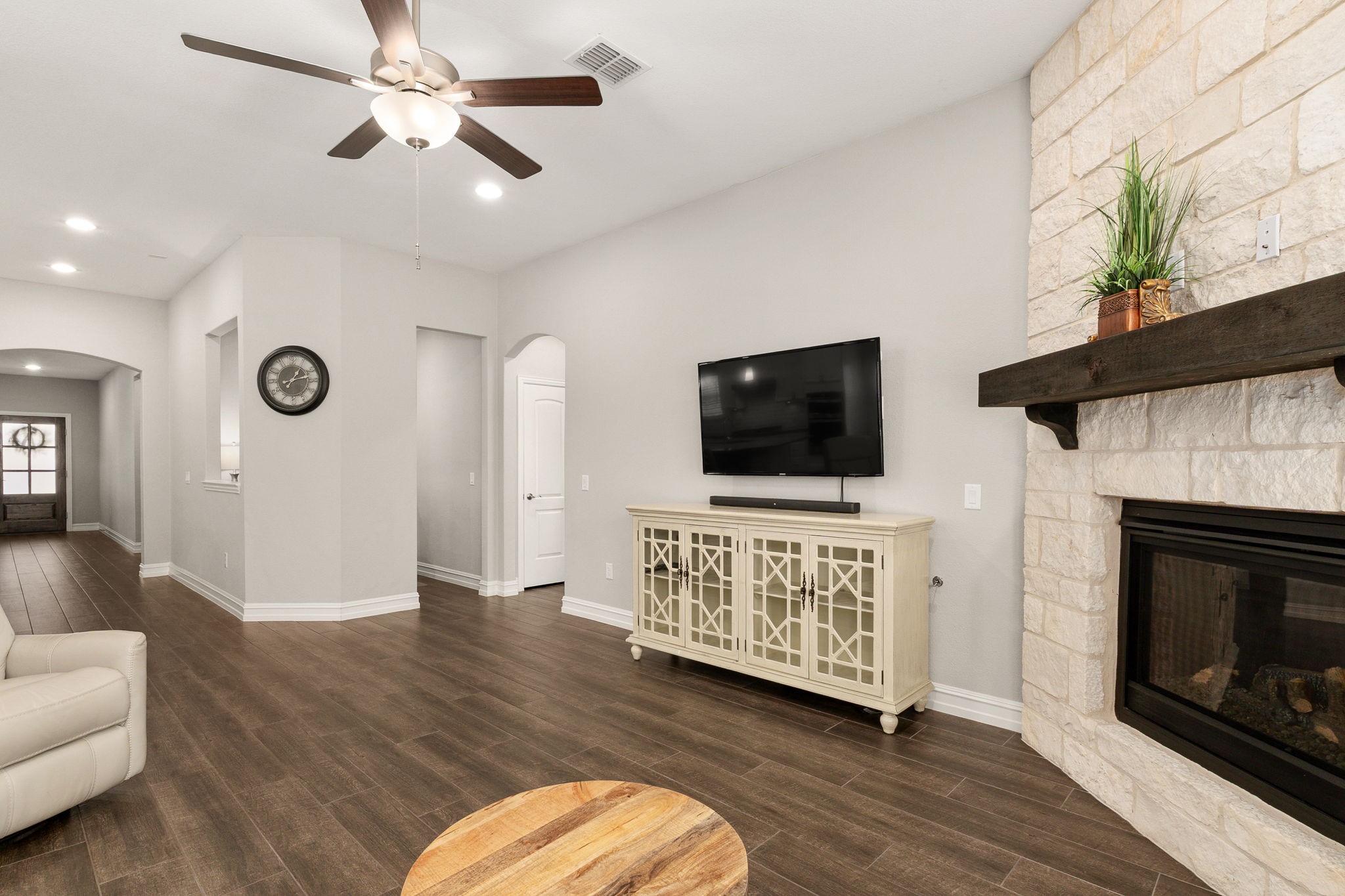 6608 Cedarhurst Court