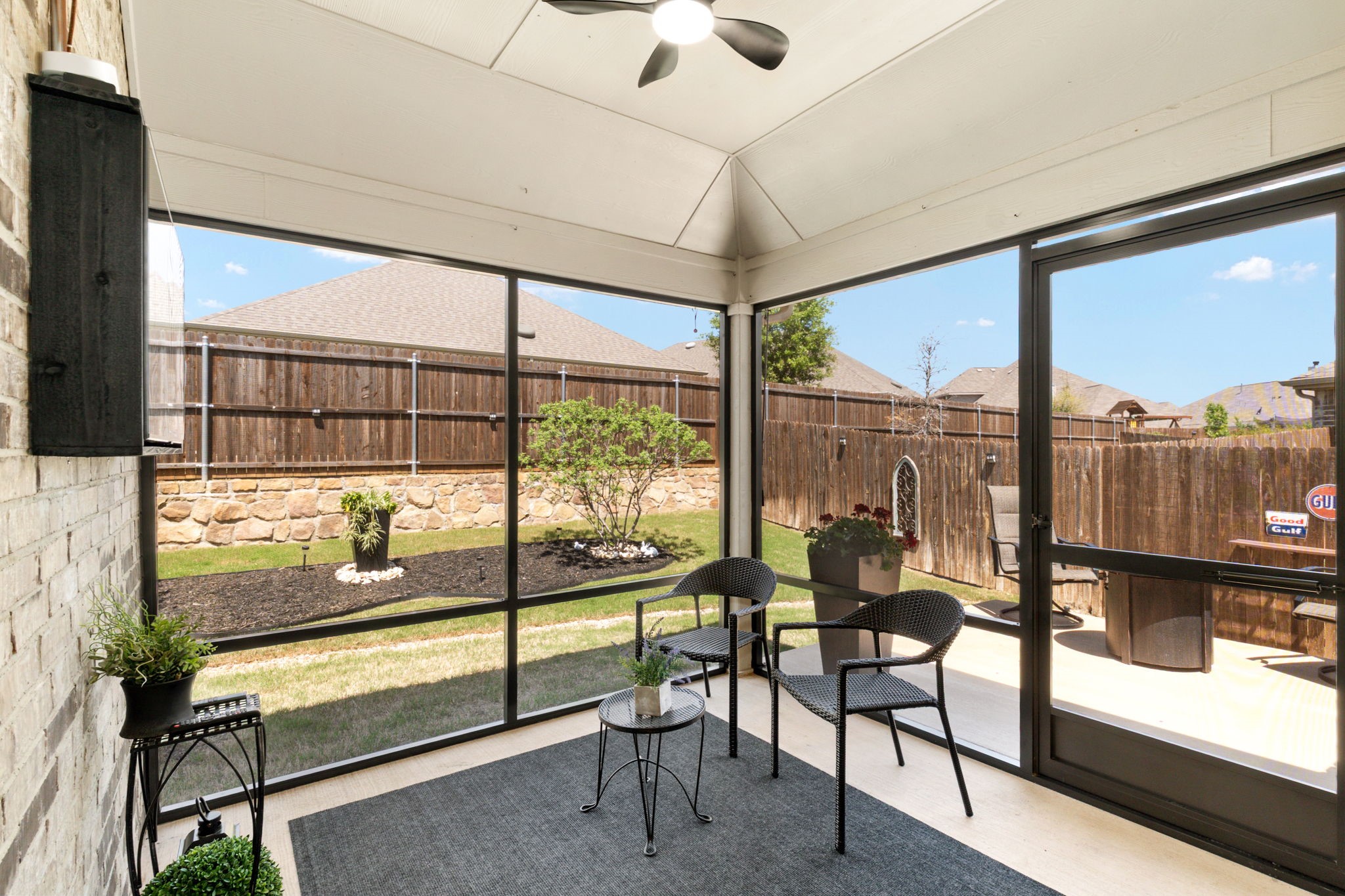 6608 Cedarhurst Court