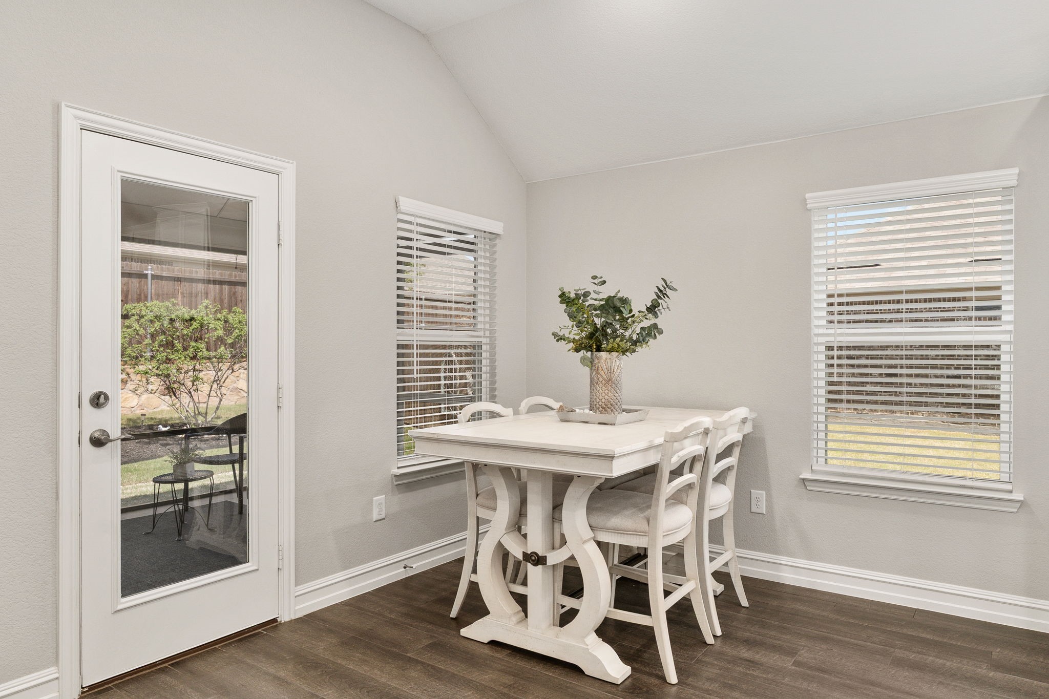 6608 Cedarhurst Court