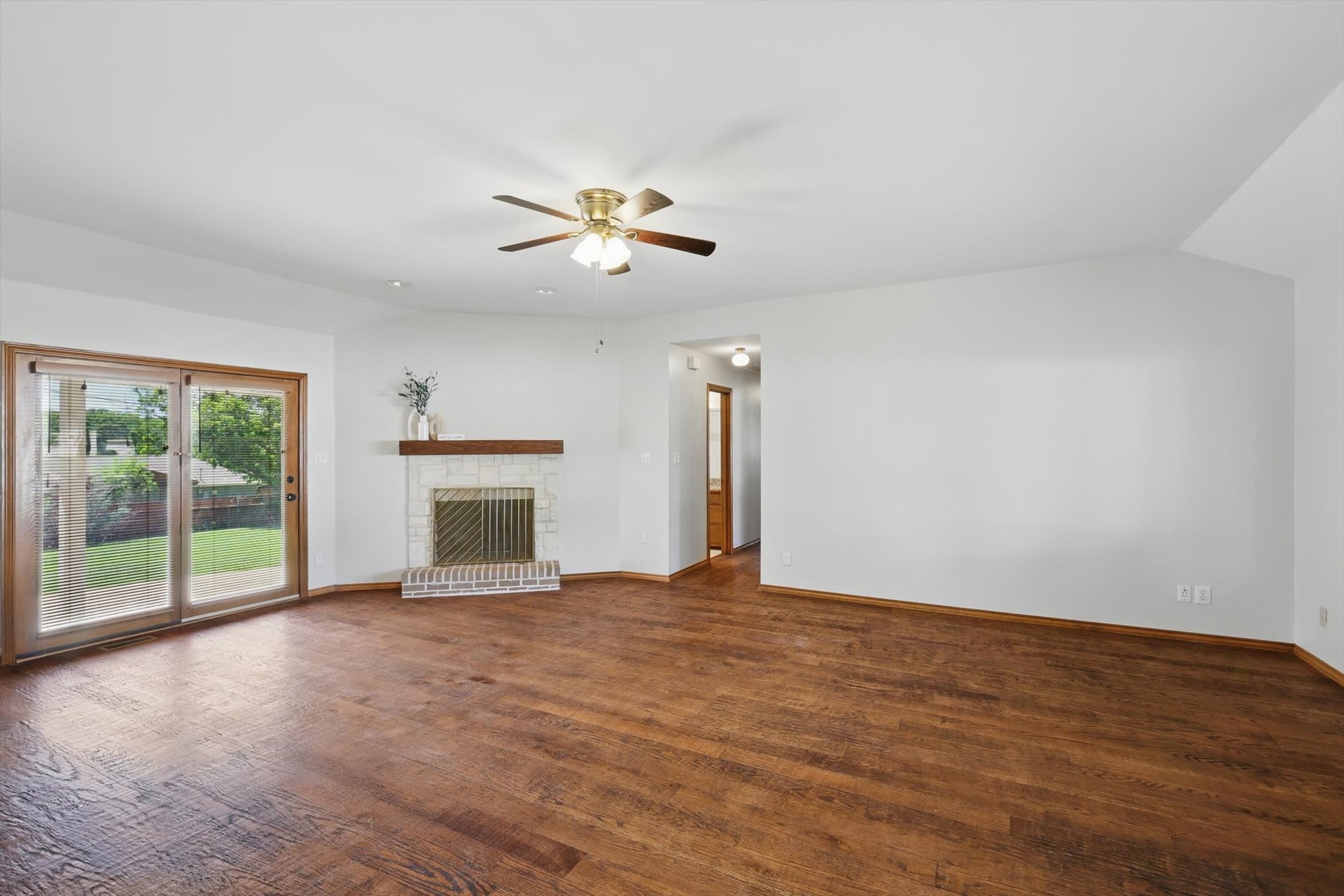 201 Stone Canyon Drive