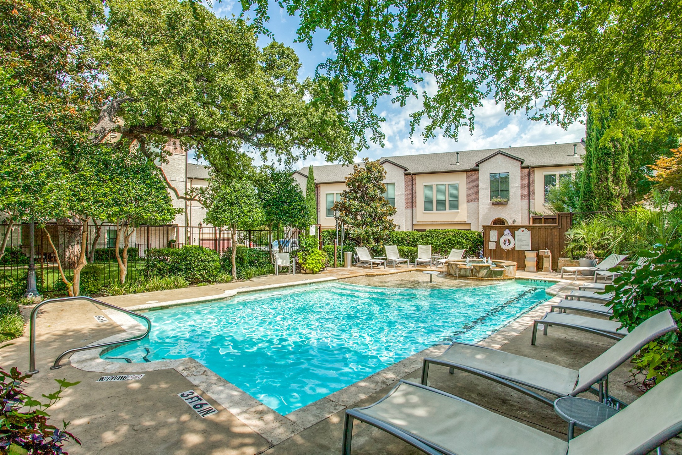 3820 Haskell Court