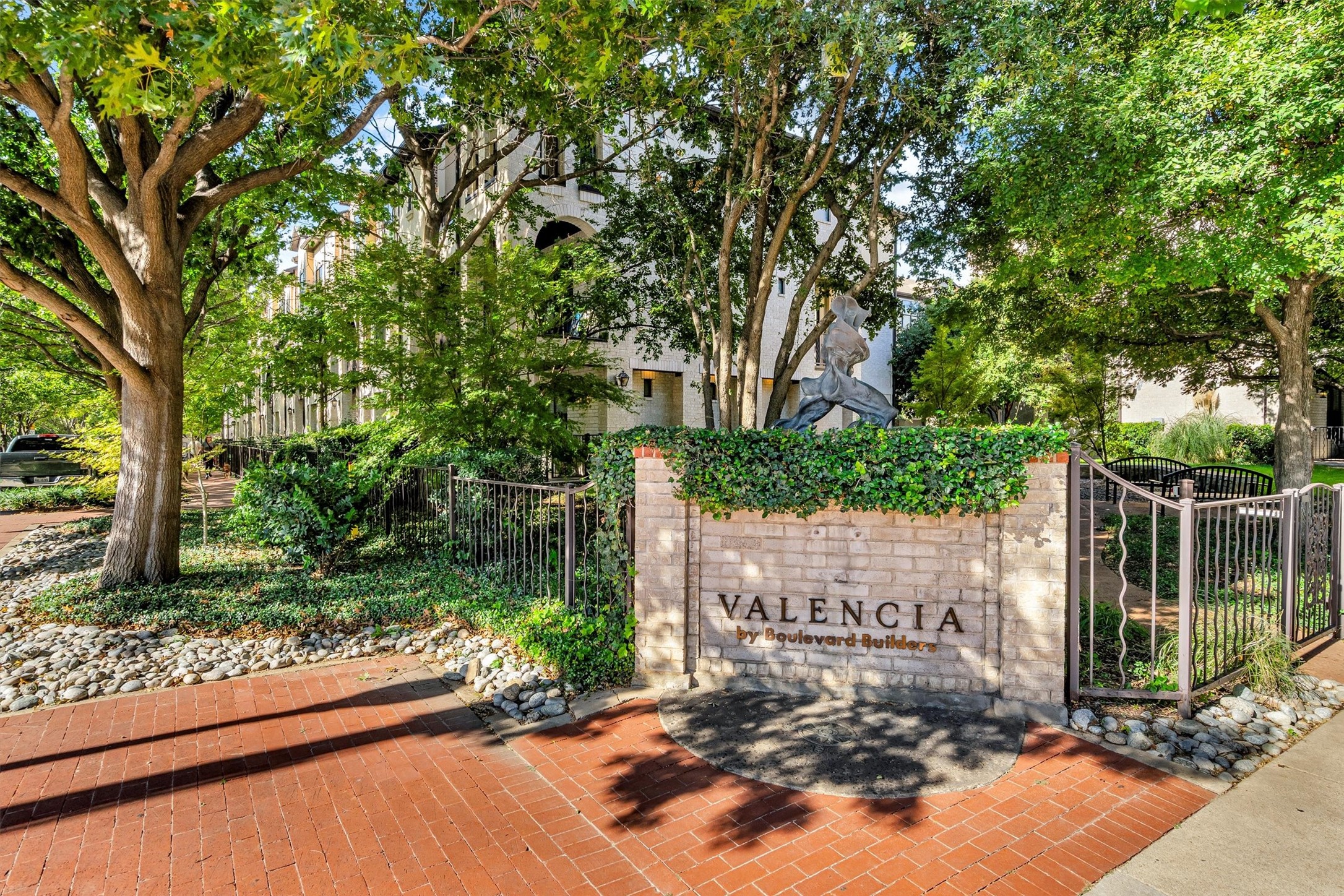 3820 Haskell Court