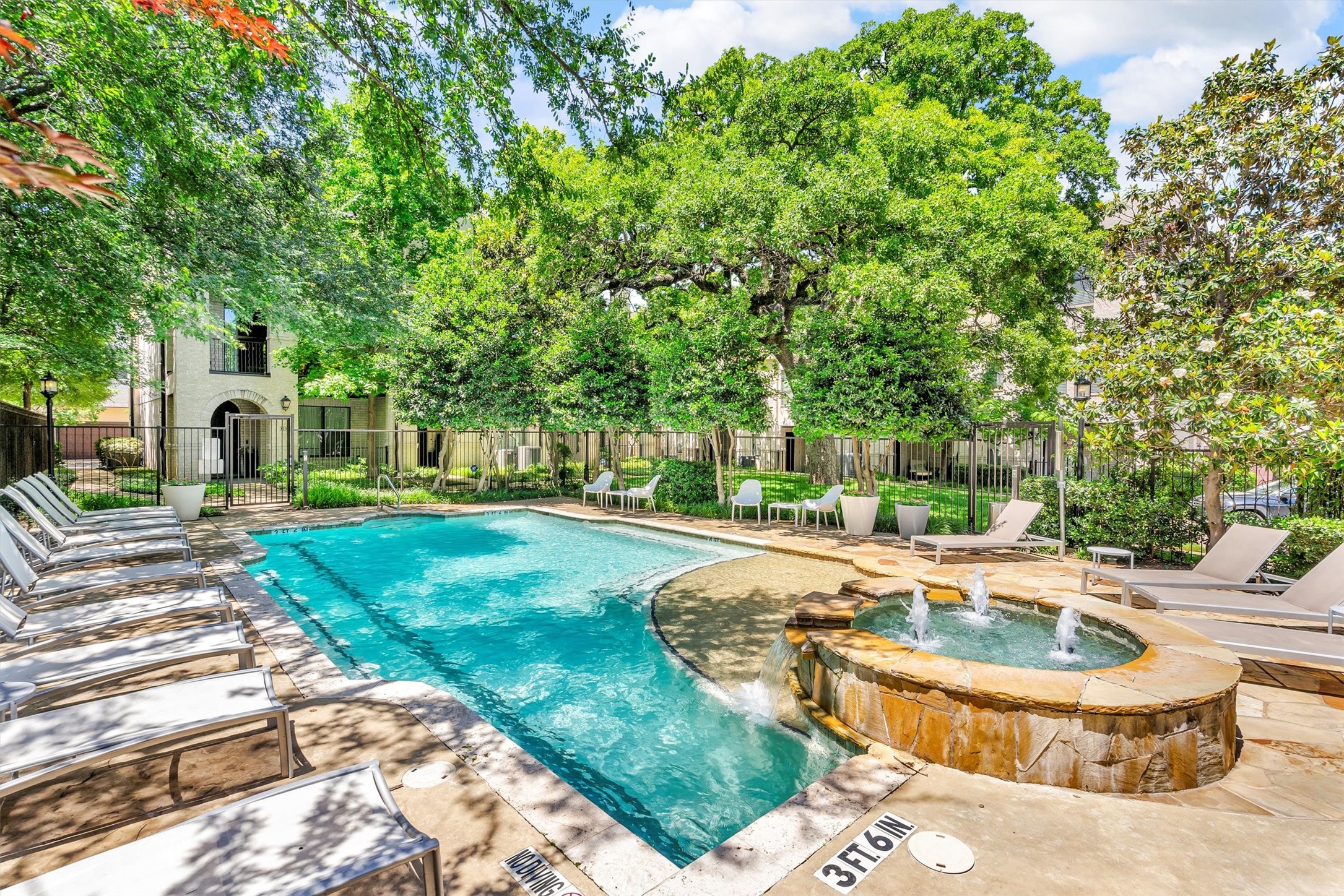 3820 Haskell Court